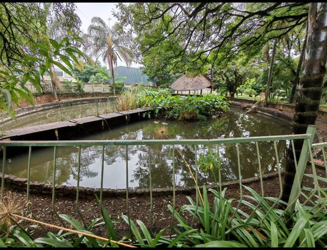 4 BEDROOM FREEHOLD FOR SALE IN BOSCHFONTEIN AH